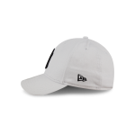 GORRA NEW ERA CAP NEW YORK YANKEES MLB CLASSICS PARA MUJER 9FORTY STRAPBACK PARA MUJER en STOCK