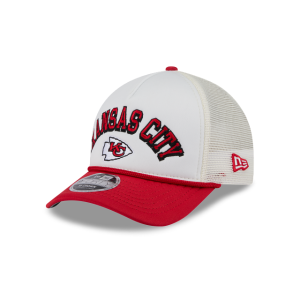 GORRA NEW ERA CAP KANSAS CITY CHIEFS NFL CHROME ARCH 9FORTY M-CROWN AF TRUCKER SNAPBACK en STOCK