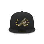 GORRA NEW ERA CAP ATLANTA BRAVES MLB ARMED FORCES DAY 2024 59FIFTY CERRADA en STOCK