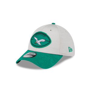 GORRA NEW ERA CAP PHILADELPHIA EAGLES NFL SIDELINE HISTORIC 2024 39THIRTY ELáSTICA en STOCK