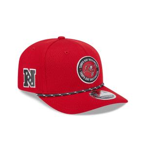 GORRA NEW ERA CAP TAMPA BAY BUCCANEERS NFL SIDELINE 2024 9SEVENTY SNAPBACK en STOCK