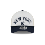 GORRA NEW ERA CAP NEW YORK YANKEES MLB CHROME ARCH 9FORTY M-CROWN AF TRUCKER SNAPBACK en STOCK