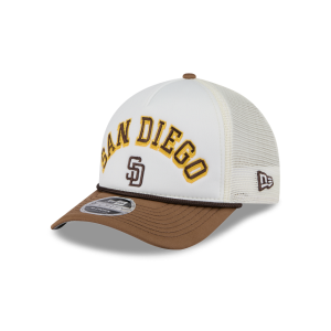 GORRA NEW ERA CAP SAN DIEGO PADRES MLB CHROME ARCH 9FORTY M-CROWN AF TRUCKER SNAPBACK en STOCK
