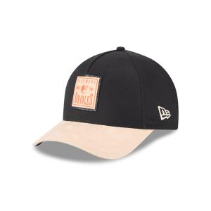 GORRA NEW ERA CAP BALTIMORE ORIOLES MLB SUEDE PATCH 9FORTY M-CROWN AF STRAPBACK en STOCK