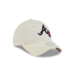 GORRA NEW ERA CAP ATLANTA BRAVES MLB WOMEN'S FLORAL 9TWENTY STRAPBACK PARA MUJER en STOCK