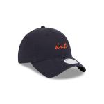 GORRA NEW ERA CAP DETROIT TIGERS MLB SCRIPT 9TWENTY STRAPBACK PARA MUJER en STOCK