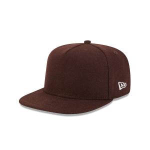 GORRA NEW ERA CAP NEW ERA WALNUT MELTON WOOL NEW SILHOUETTES 59FIFTY AF CERRADA en STOCK
